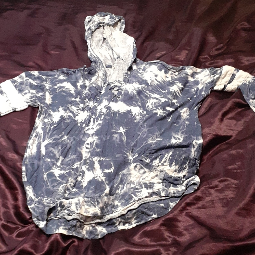 Tie Dye Light Hoodie